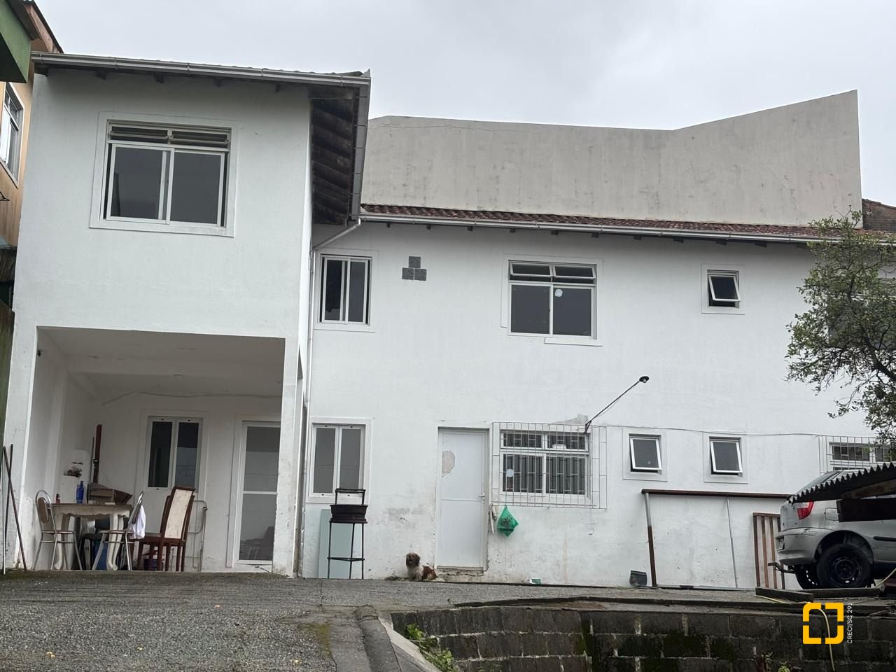 Casa com 124m², 4 quartos, 3 garagens, no bairro Areias em São José