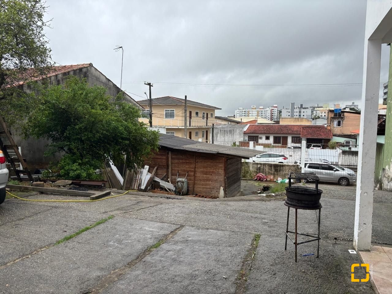 Casa com 124m², 4 quartos, 3 garagens, no bairro Areias em São José