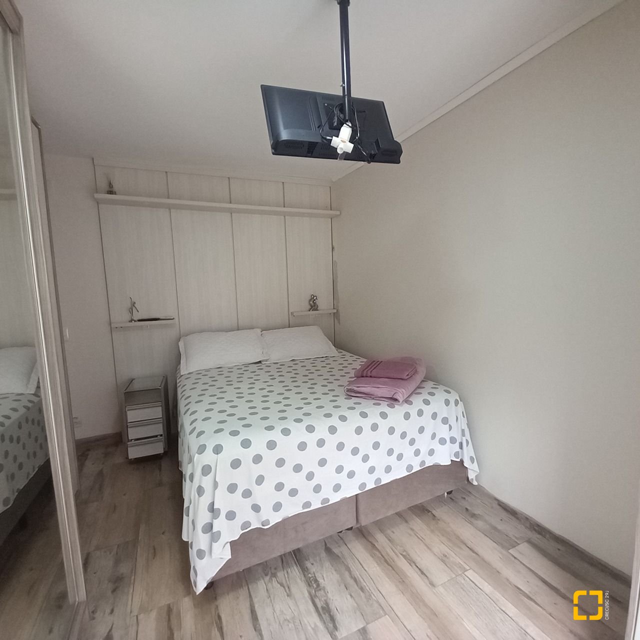 Apartamento com 55m², 2 quartos, no bairro Centro em Florianópolis