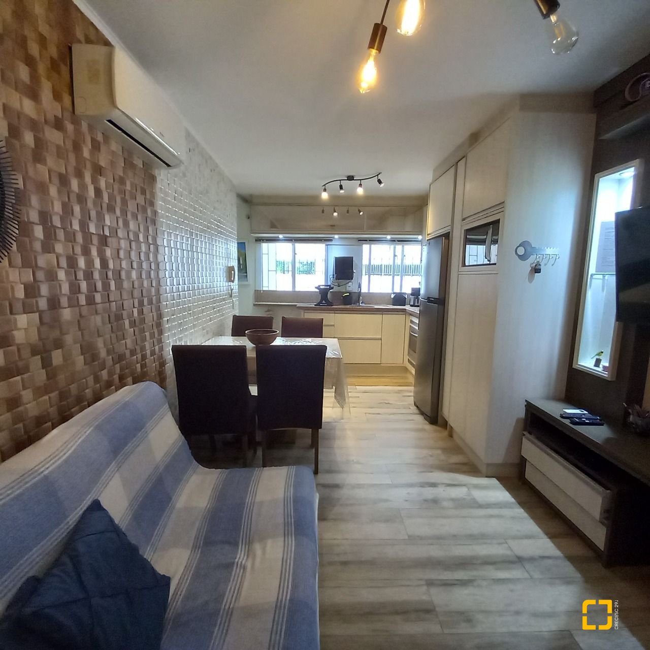 Apartamento com 55m², 2 quartos, no bairro Centro em Florianópolis