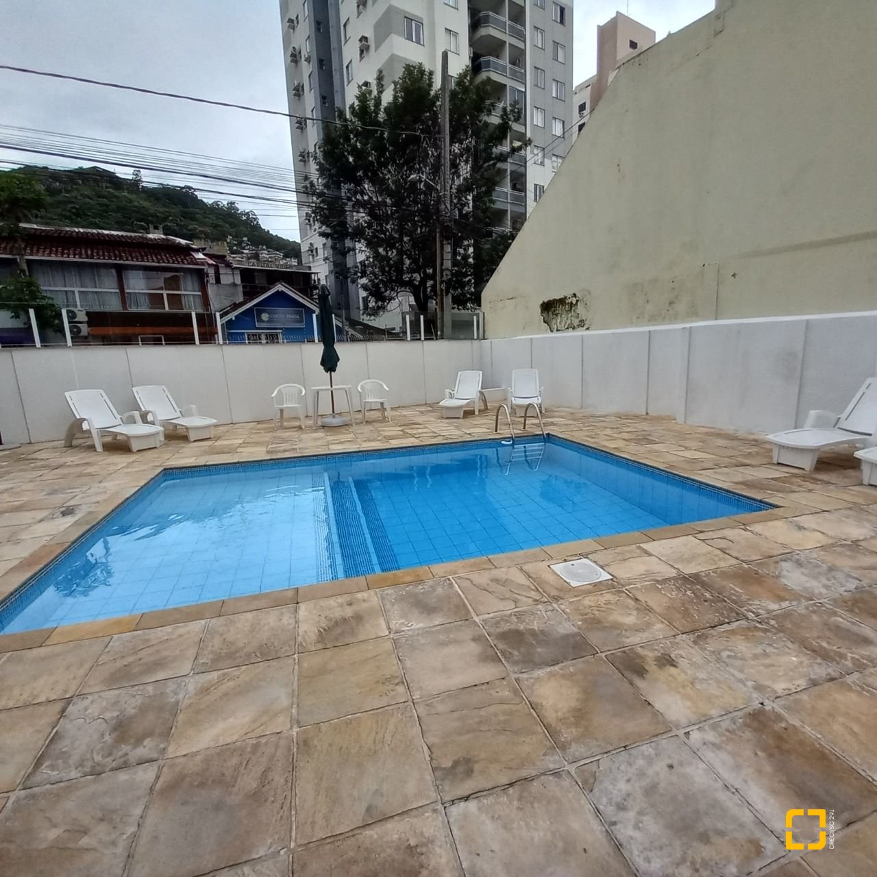 Apartamento com 55m², 2 quartos, no bairro Centro em Florianópolis