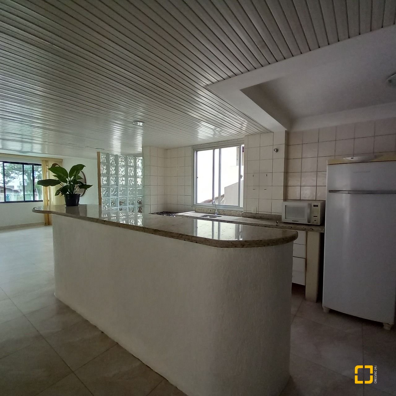 Apartamento com 55m², 2 quartos, no bairro Centro em Florianópolis