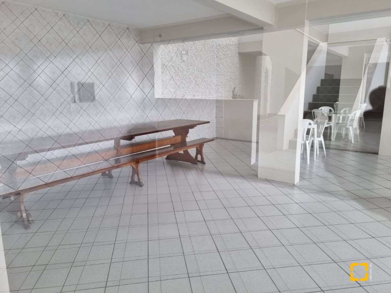 Apartamento com 100m², 4 quartos (sendo 1 suíte), 1 garagem, no bairro Capoeiras em Florianópolis