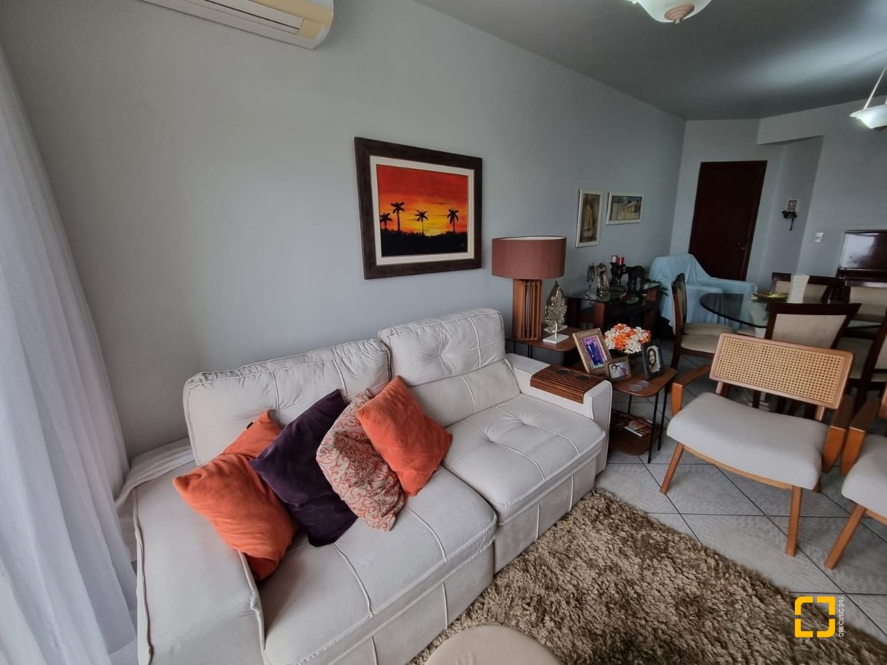 Apartamento com 100m², 4 quartos (sendo 1 suíte), 1 garagem, no bairro Capoeiras em Florianópolis