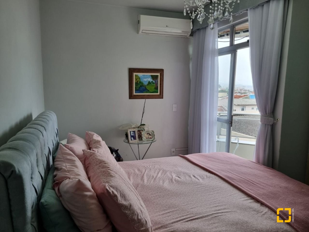 Apartamento com 100m², 4 quartos (sendo 1 suíte), 1 garagem, no bairro Capoeiras em Florianópolis