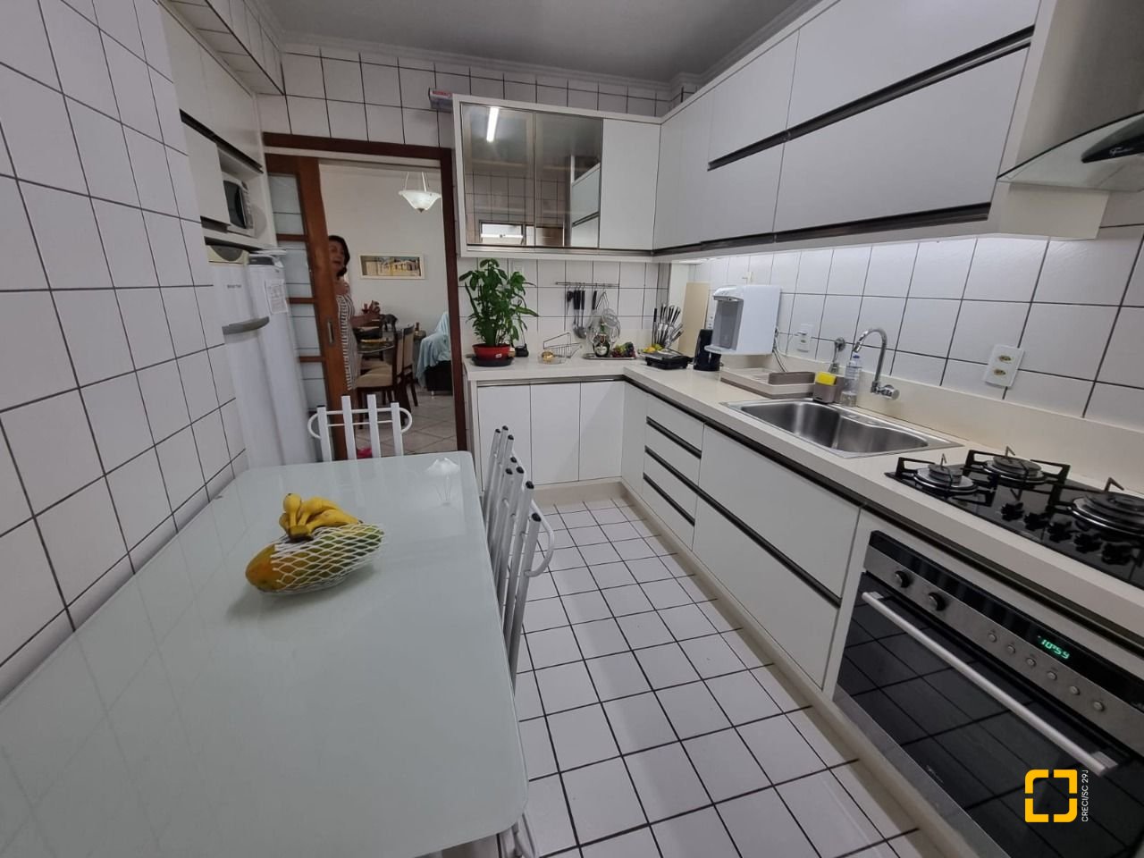 Apartamento com 100m², 4 quartos (sendo 1 suíte), 1 garagem, no bairro Capoeiras em Florianópolis
