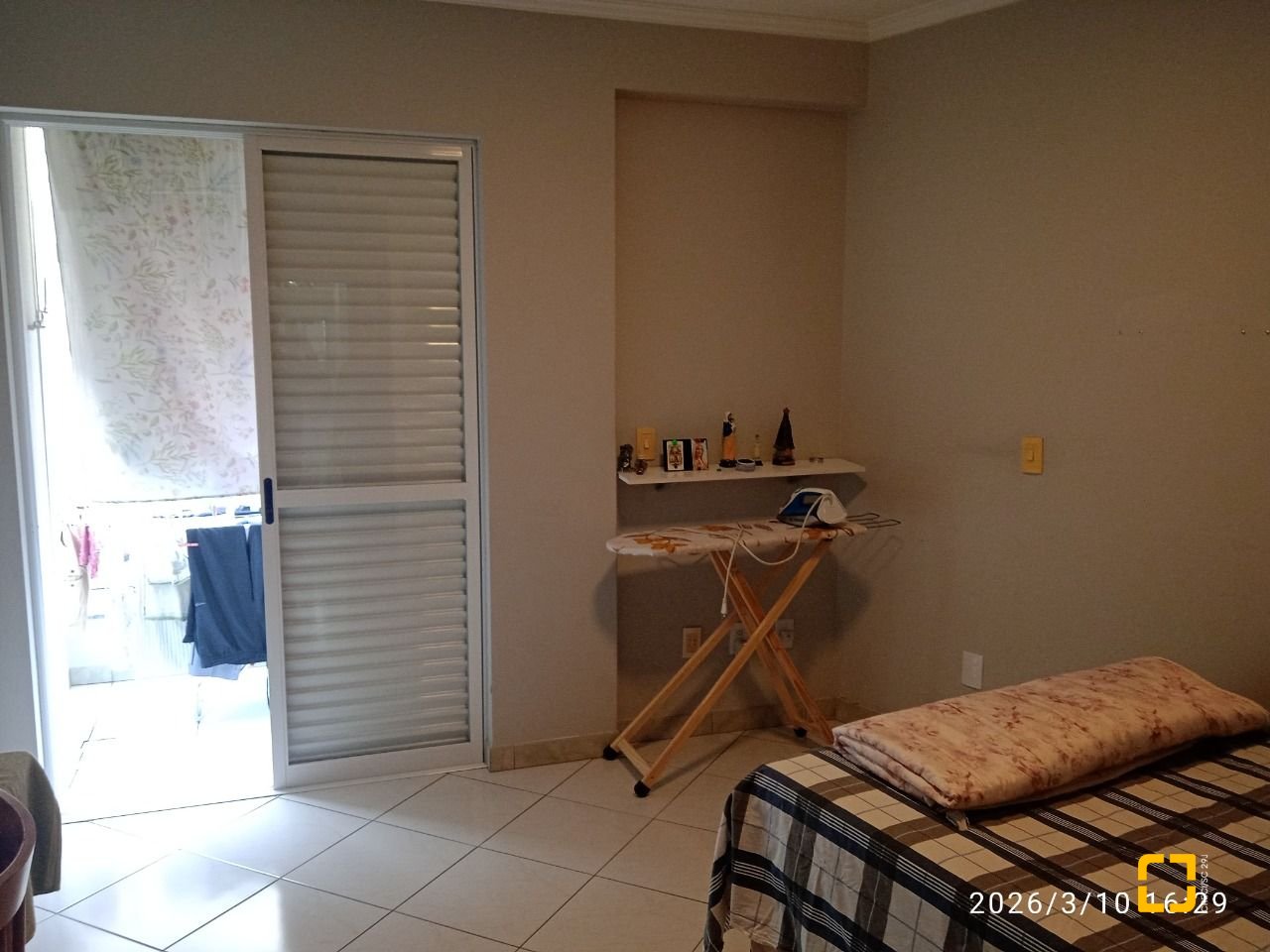 Apartamento com 123m², 4 quartos (sendo 1 suíte), 1 garagem, no bairro Estreito em Florianópolis