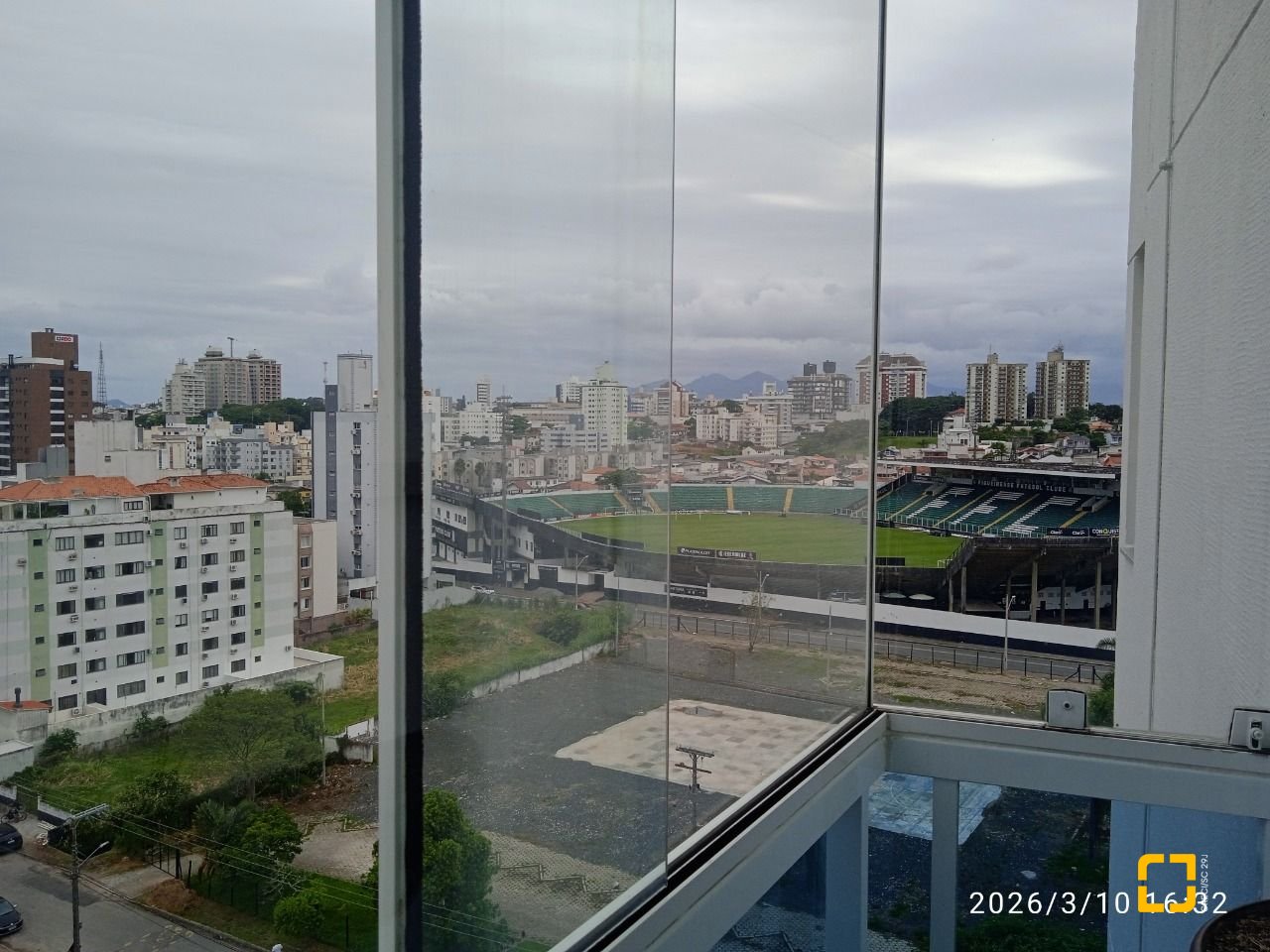 Apartamento com 123m², 4 quartos (sendo 1 suíte), 1 garagem, no bairro Estreito em Florianópolis