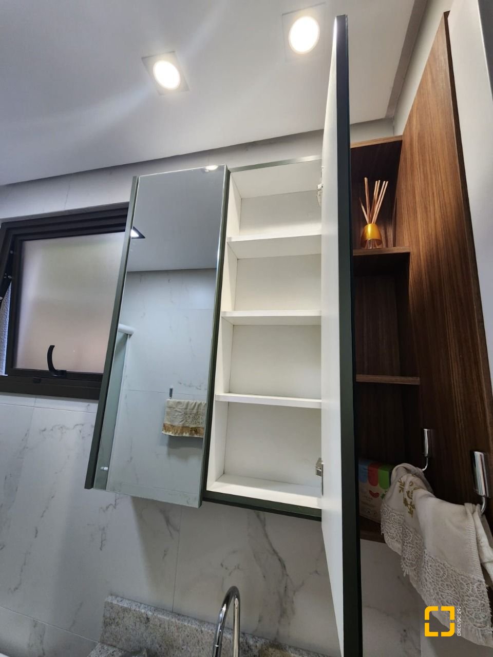 Studio com 35m², 1 quarto, 1 garagem, no bairro Saco dos Limões em Florianópolis