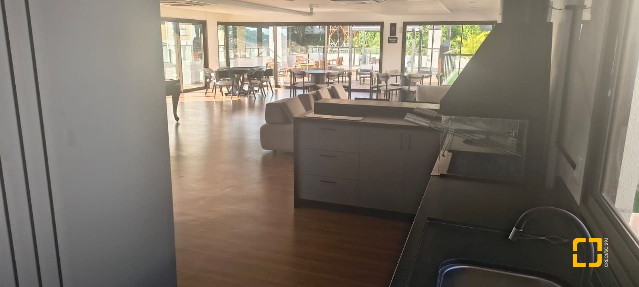 Studio com 35m², 1 quarto, 1 garagem, no bairro Saco dos Limões em Florianópolis