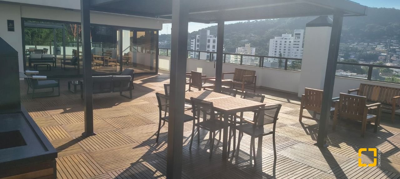 Studio com 35m², 1 quarto, 1 garagem, no bairro Saco dos Limões em Florianópolis