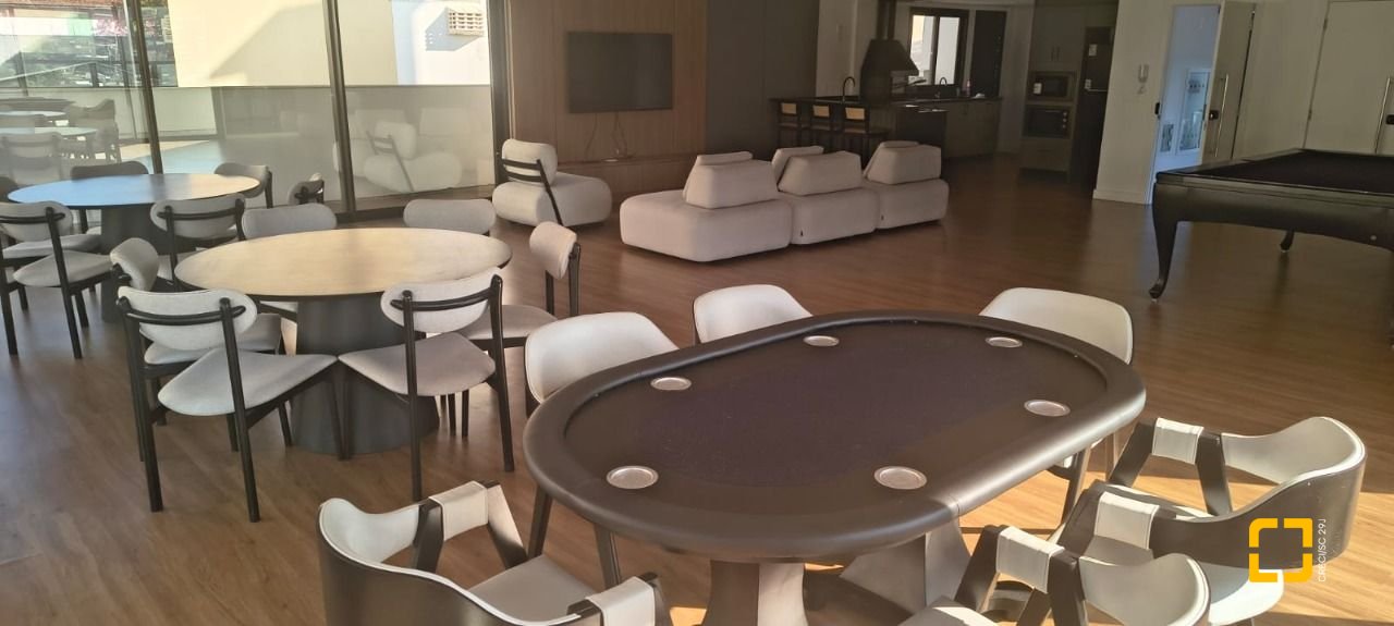 Studio com 35m², 1 quarto, 1 garagem, no bairro Saco dos Limões em Florianópolis