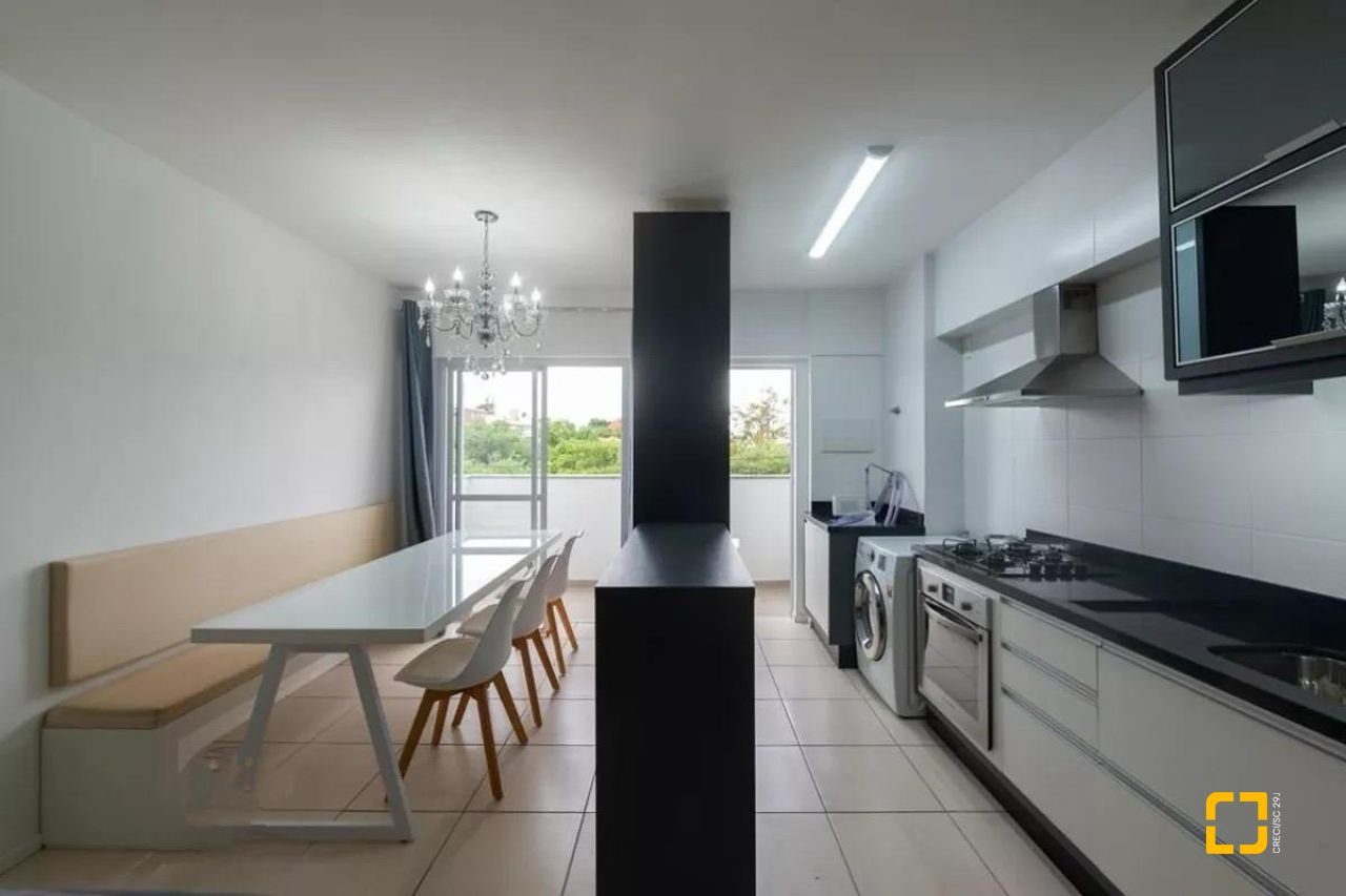Apartamento com 68m², 2 quartos, 1 garagem, no bairro Serraria em São José