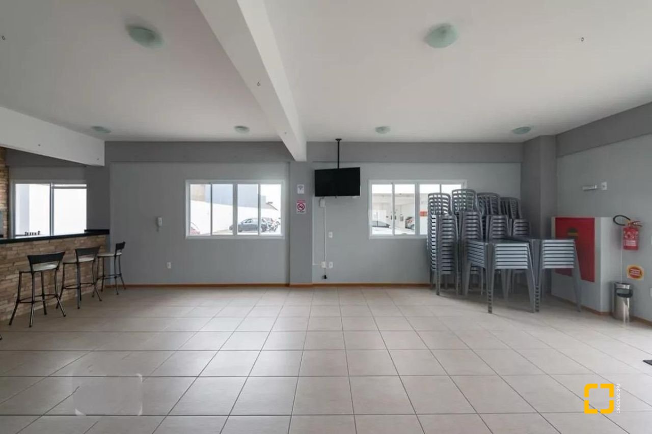 Apartamento com 68m², 2 quartos, 1 garagem, no bairro Serraria em São José