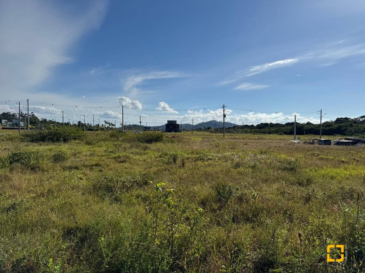 Terreno com 450m², no bairro Ingleses do Rio Vermelho em Florianópolis