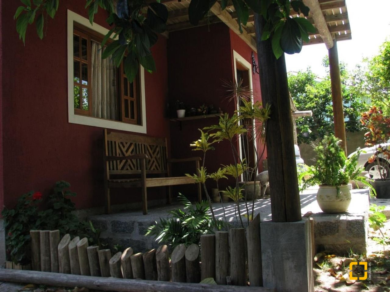 Casa com 144m², 3 quartos, 2 garagens, no bairro Rio Vermelho em Florianópolis