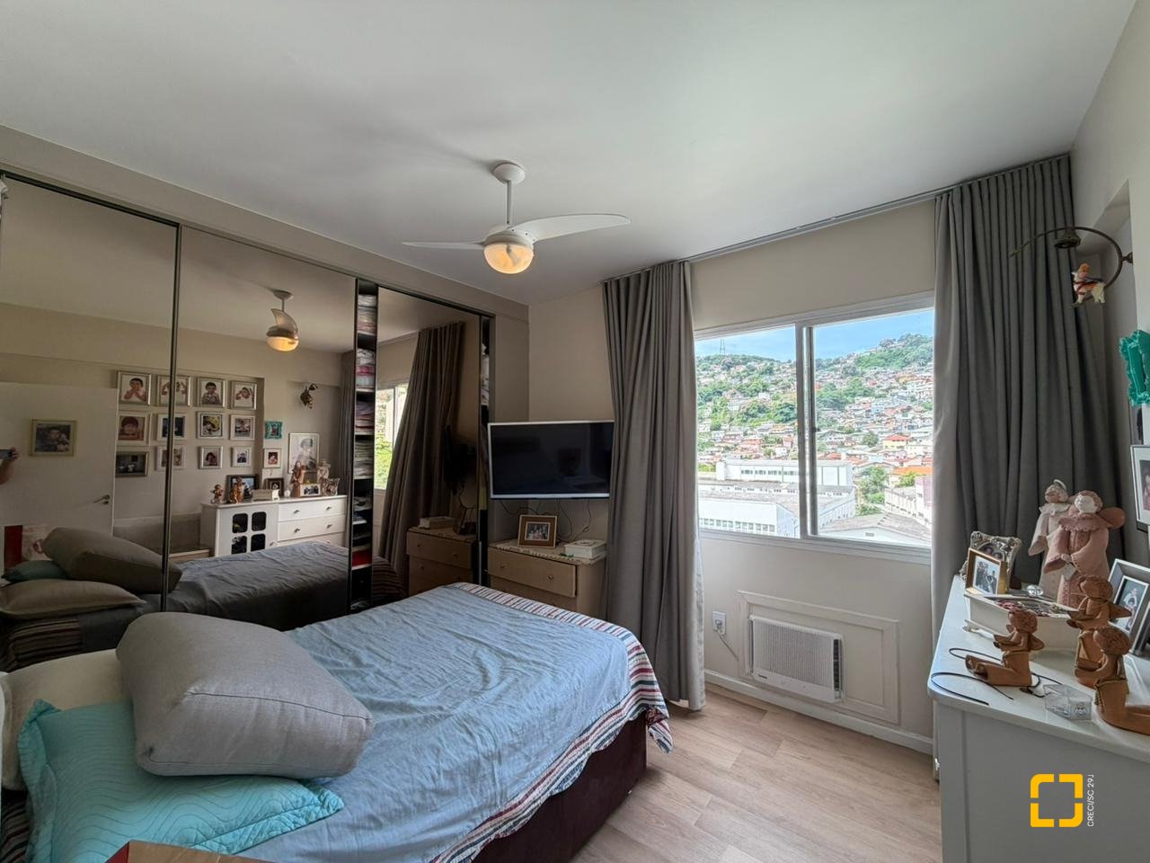 Apartamento com 102m², 3 quartos, 1 garagem, no bairro Centro em Florianópolis