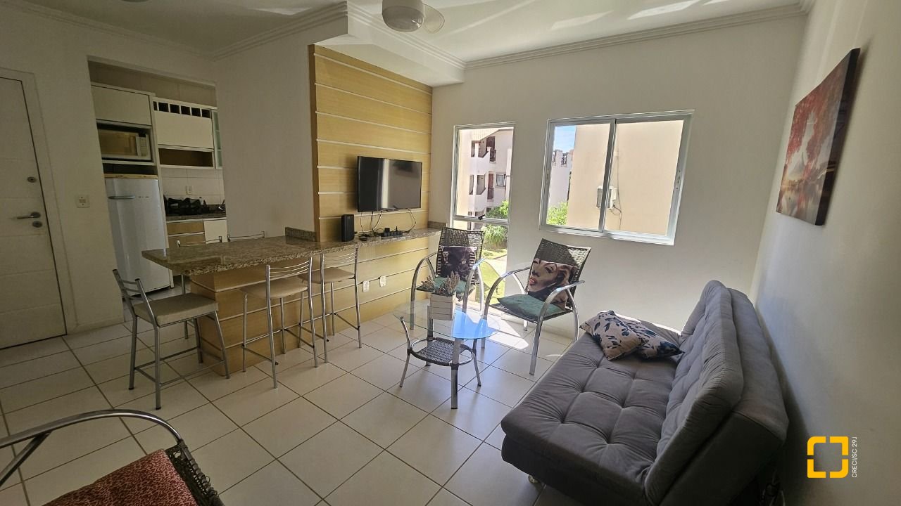 Apartamento com 56m², 2 quartos, 1 garagem, no bairro Canasvieiras em Florianópolis