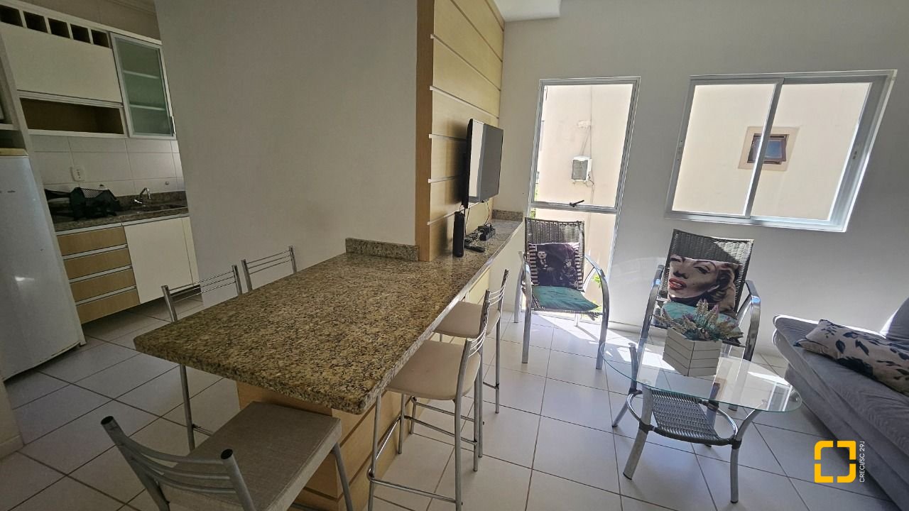 Apartamento com 56m², 2 quartos, 1 garagem, no bairro Canasvieiras em Florianópolis
