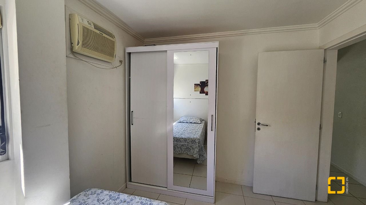 Apartamento com 56m², 2 quartos, 1 garagem, no bairro Canasvieiras em Florianópolis