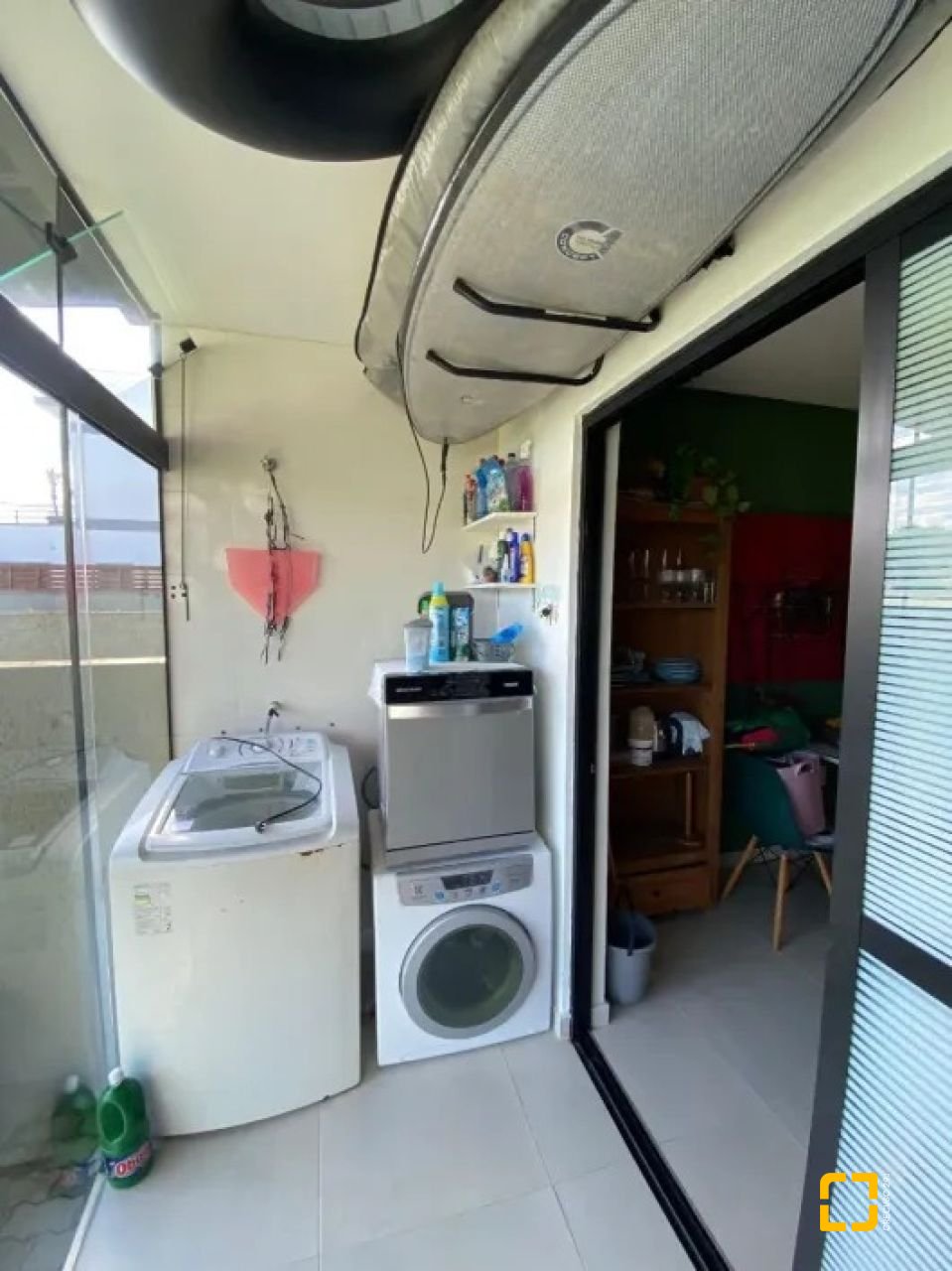 Casa com 97m², 3 quartos (sendo 1 suíte), 1 garagem, no bairro Rio Vermelho em Florianopolis