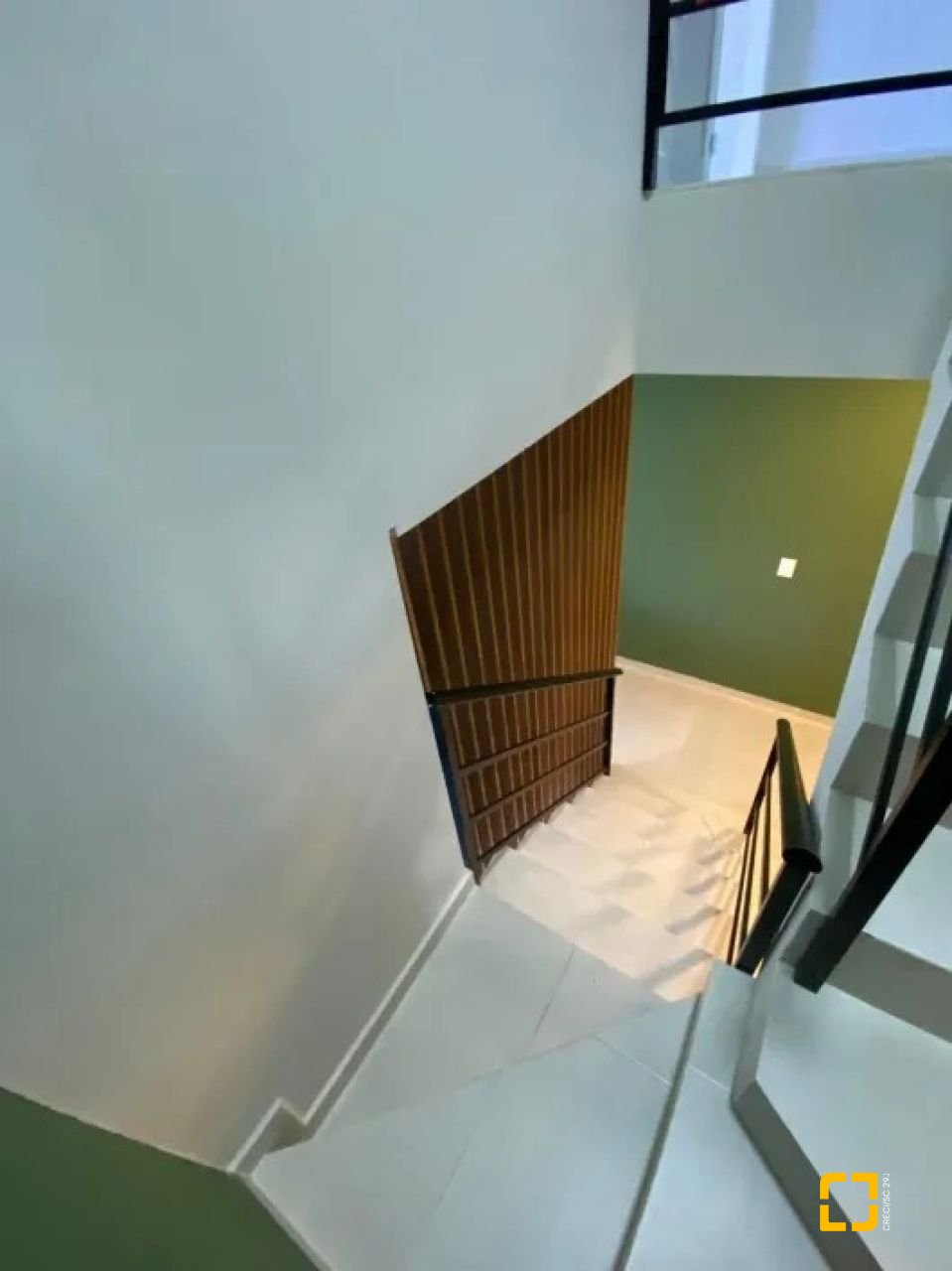 Casa com 97m², 3 quartos (sendo 1 suíte), 1 garagem, no bairro Rio Vermelho em Florianopolis
