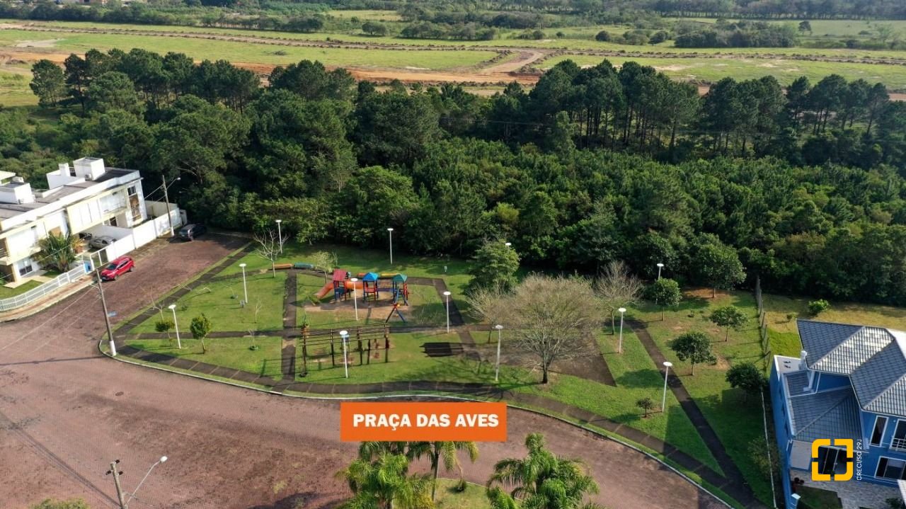 Casa com 97m², 3 quartos (sendo 1 suíte), 1 garagem, no bairro Rio Vermelho em Florianopolis