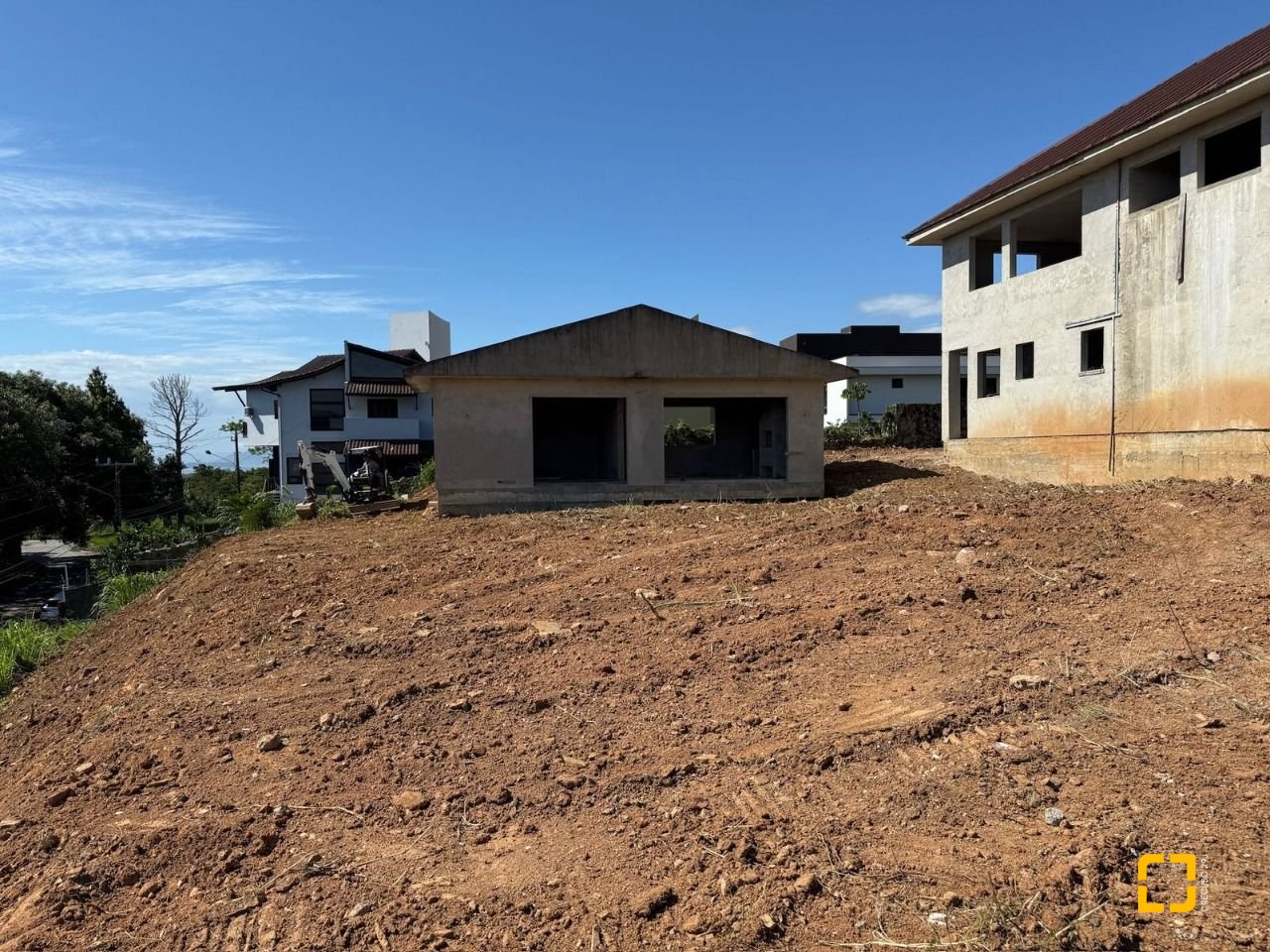 Terreno com 3662m², no bairro João Paulo em Florianópolis