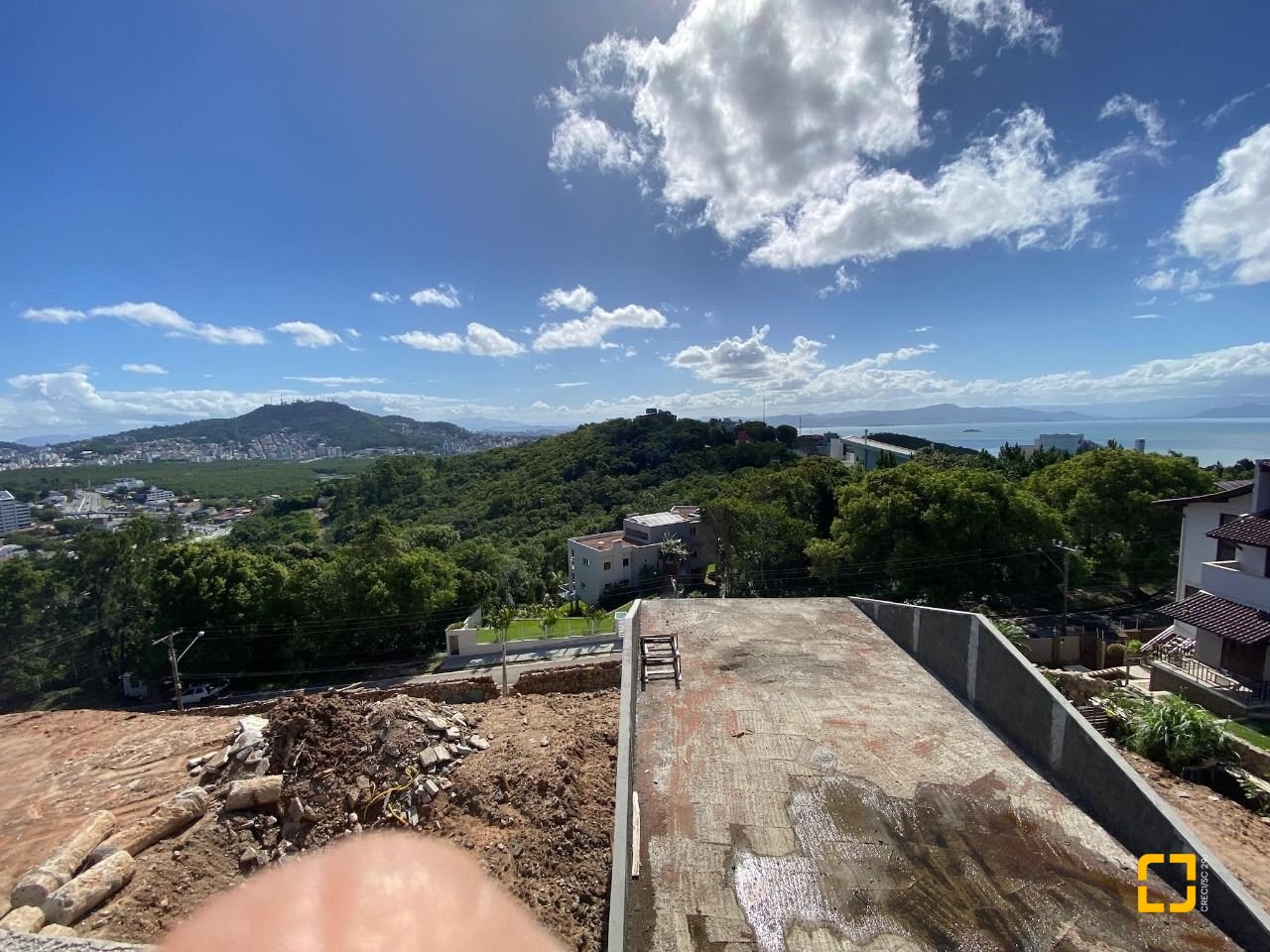 Terreno com 3662m², no bairro João Paulo em Florianópolis