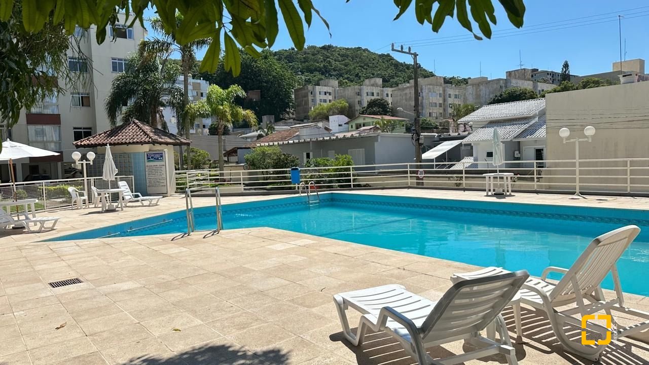 Apartamento com 74m², 3 quartos (sendo 1 suíte), 1 garagem, no bairro Coqueiros em Florianópolis