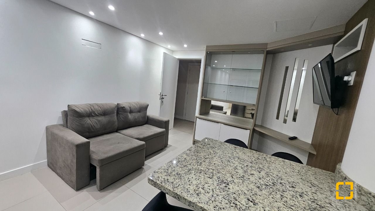 Studio com 36m², 1 quarto, 1 garagem, no bairro Beiramar em Florianópolis