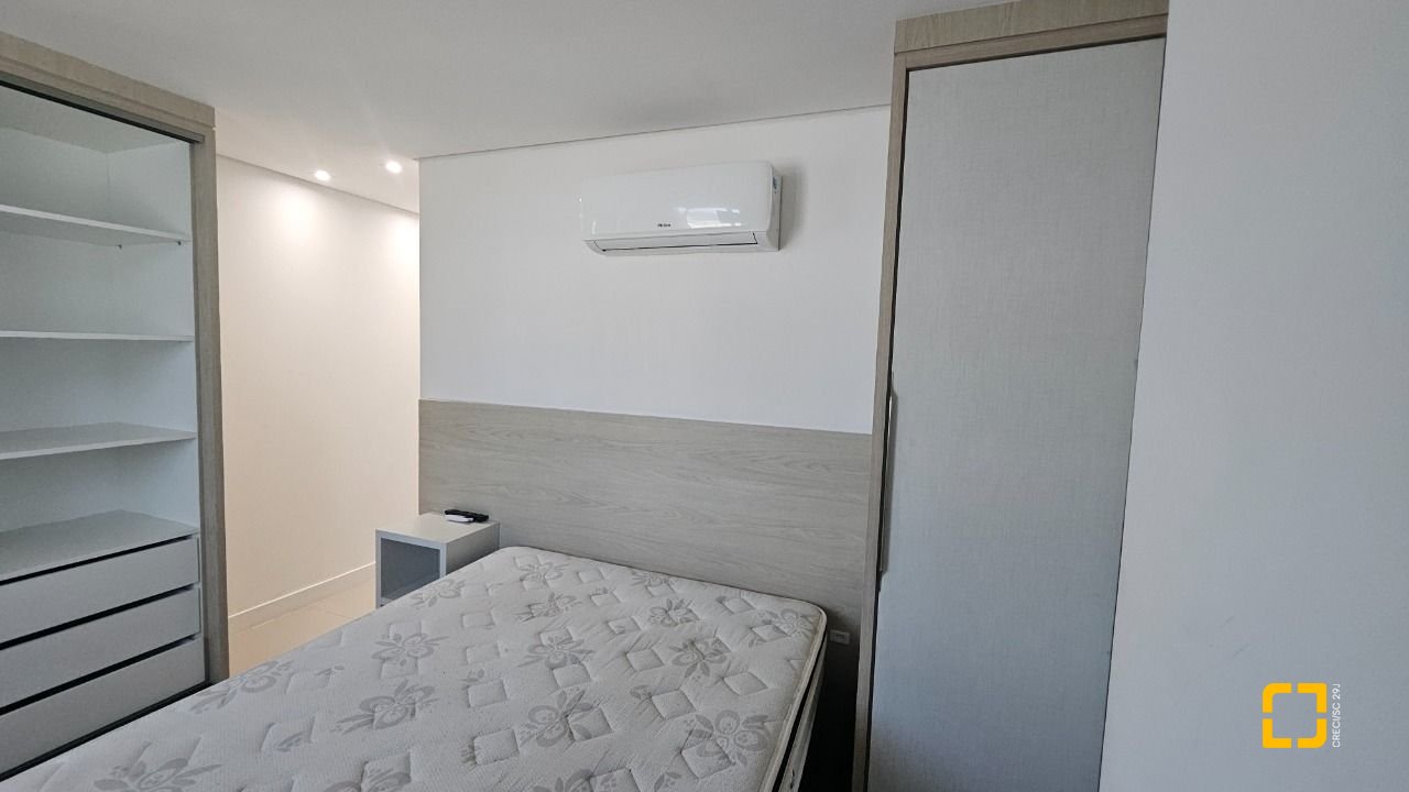 Studio com 36m², 1 quarto, 1 garagem, no bairro Beiramar em Florianópolis