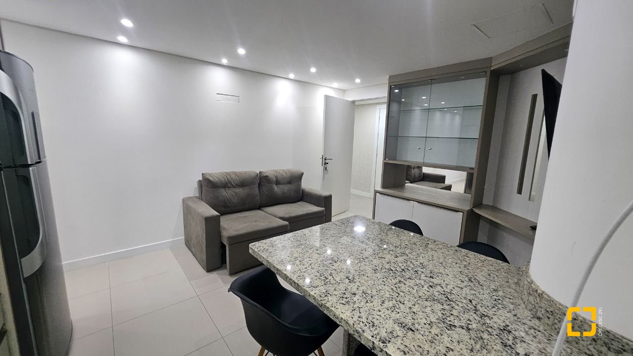 Studio com 36m², 1 quarto, 1 garagem, no bairro Beiramar em Florianópolis