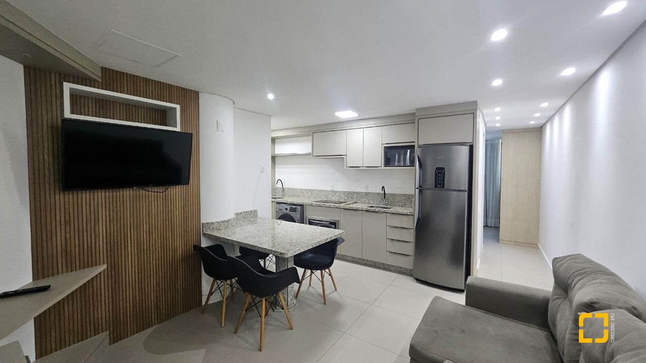 Studio com 36m², 1 quarto, 1 garagem, no bairro Beiramar em Florianópolis