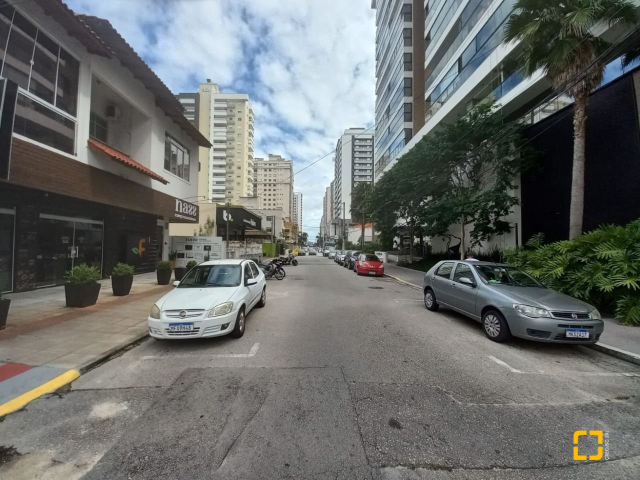 Apartamento com 144m², 2 quartos (sendo 1 suíte), 1 garagem, no bairro Campinas em São José