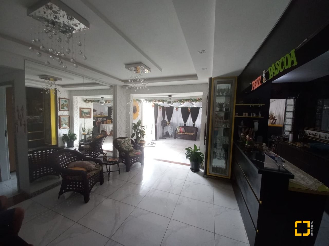 Apartamento com 144m², 2 quartos (sendo 1 suíte), 1 garagem, no bairro Campinas em São José