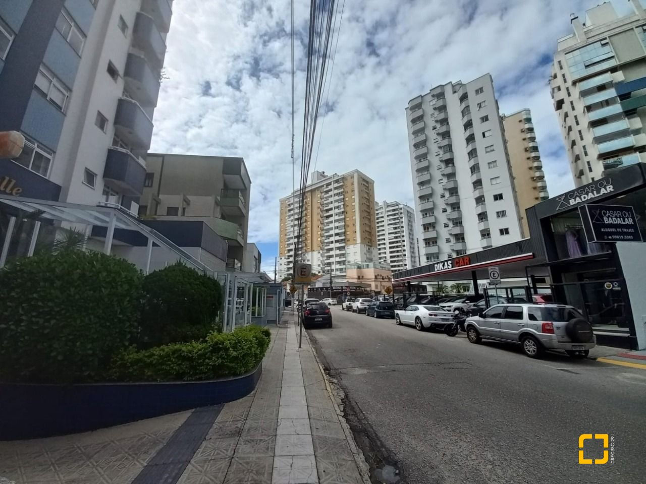 Apartamento com 144m², 2 quartos (sendo 1 suíte), 1 garagem, no bairro Campinas em São José