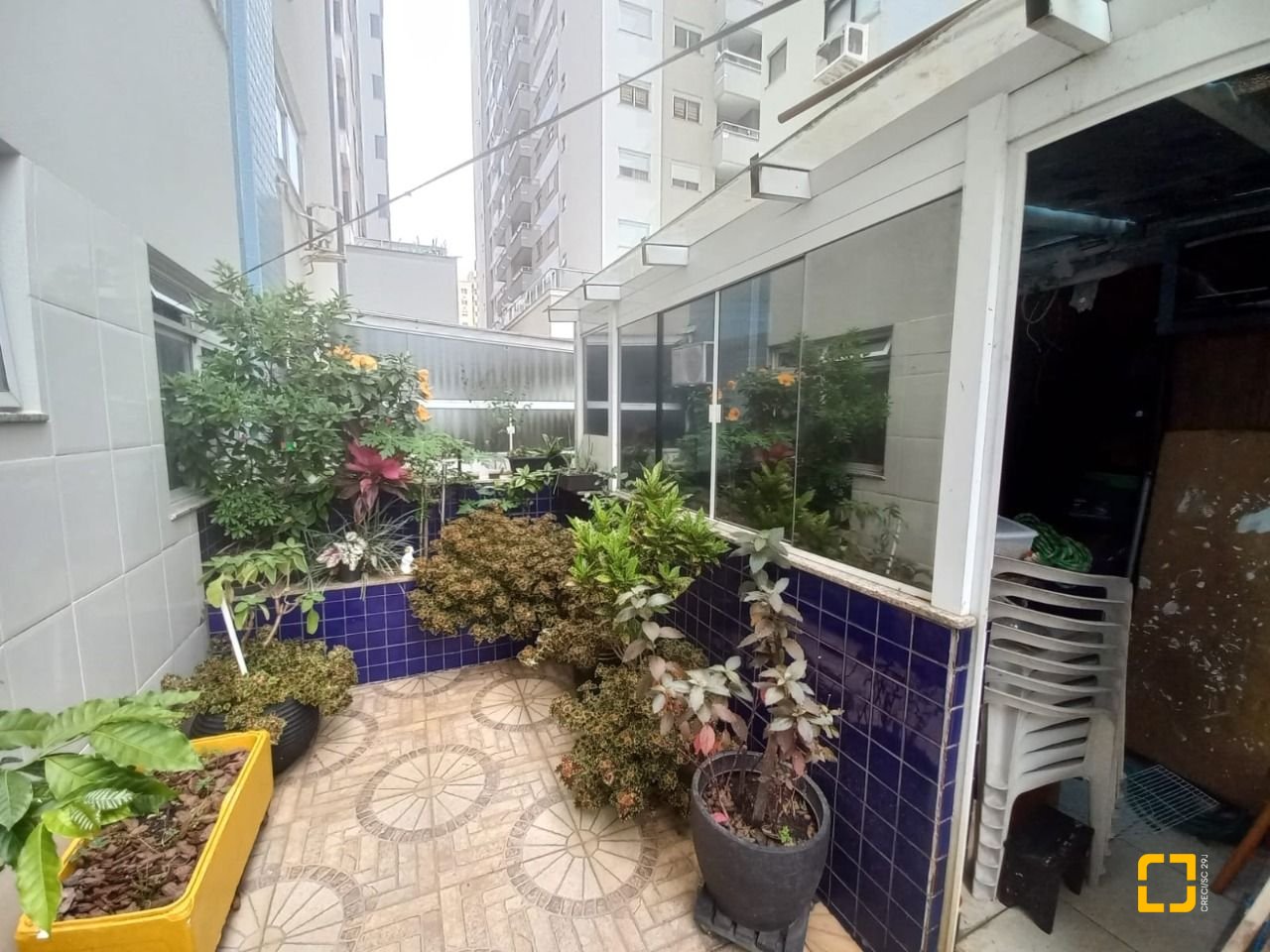 Apartamento com 144m², 2 quartos (sendo 1 suíte), 1 garagem, no bairro Campinas em São José