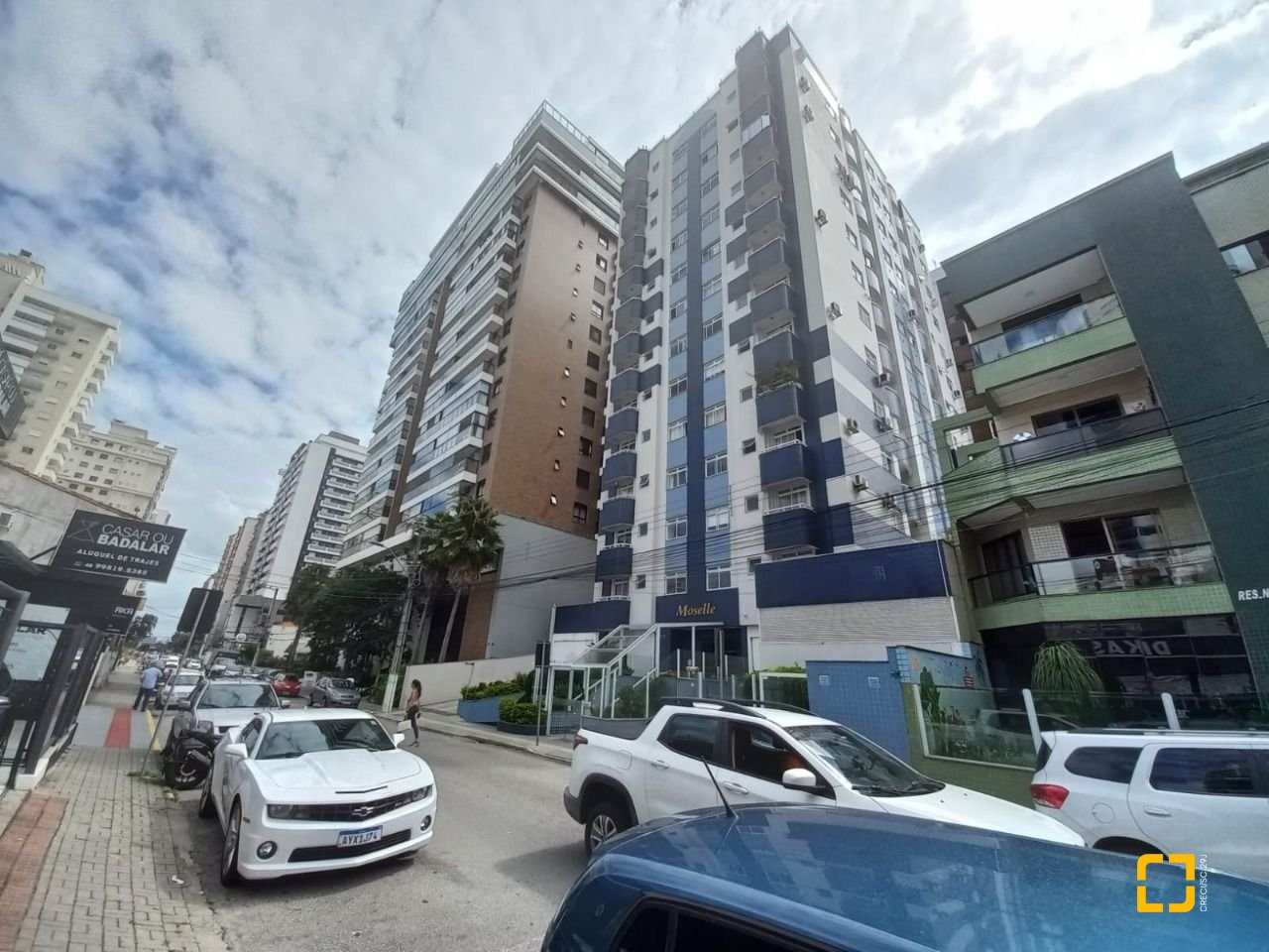 Apartamento com 144m², 2 quartos (sendo 1 suíte), 1 garagem, no bairro Campinas em São José