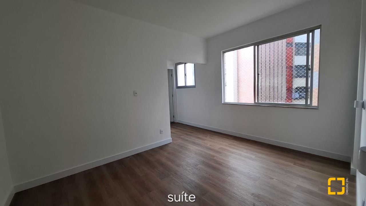 Apartamento com 87m², 3 quartos (sendo 1 suíte), 1 garagem, no bairro Centro em Florianópolis