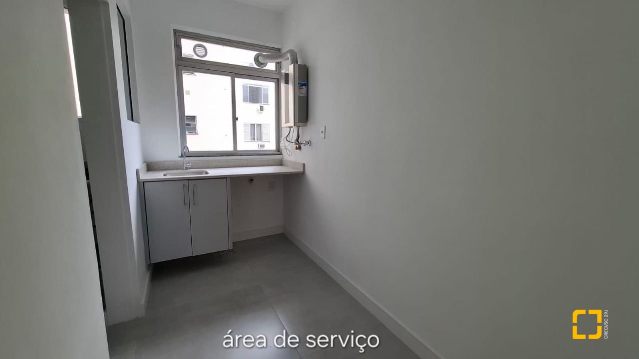 Apartamento com 87m², 3 quartos (sendo 1 suíte), 1 garagem, no bairro Centro em Florianópolis