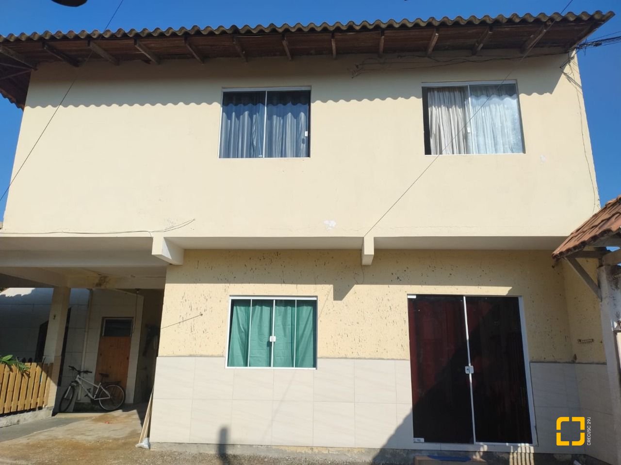 Hotel com 222m², 8 quartos, 5 garagens, no bairro Vargem do Bom Jesus em Florianópolis