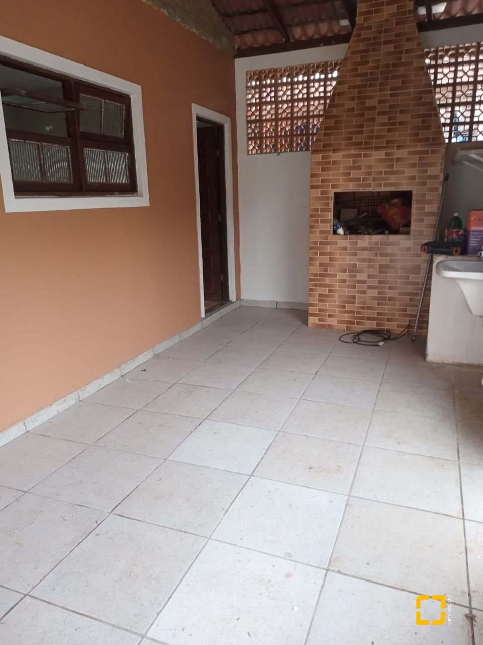Casa com 100m², 3 quartos, 5 garagens, no bairro Ratones em Florianópolis