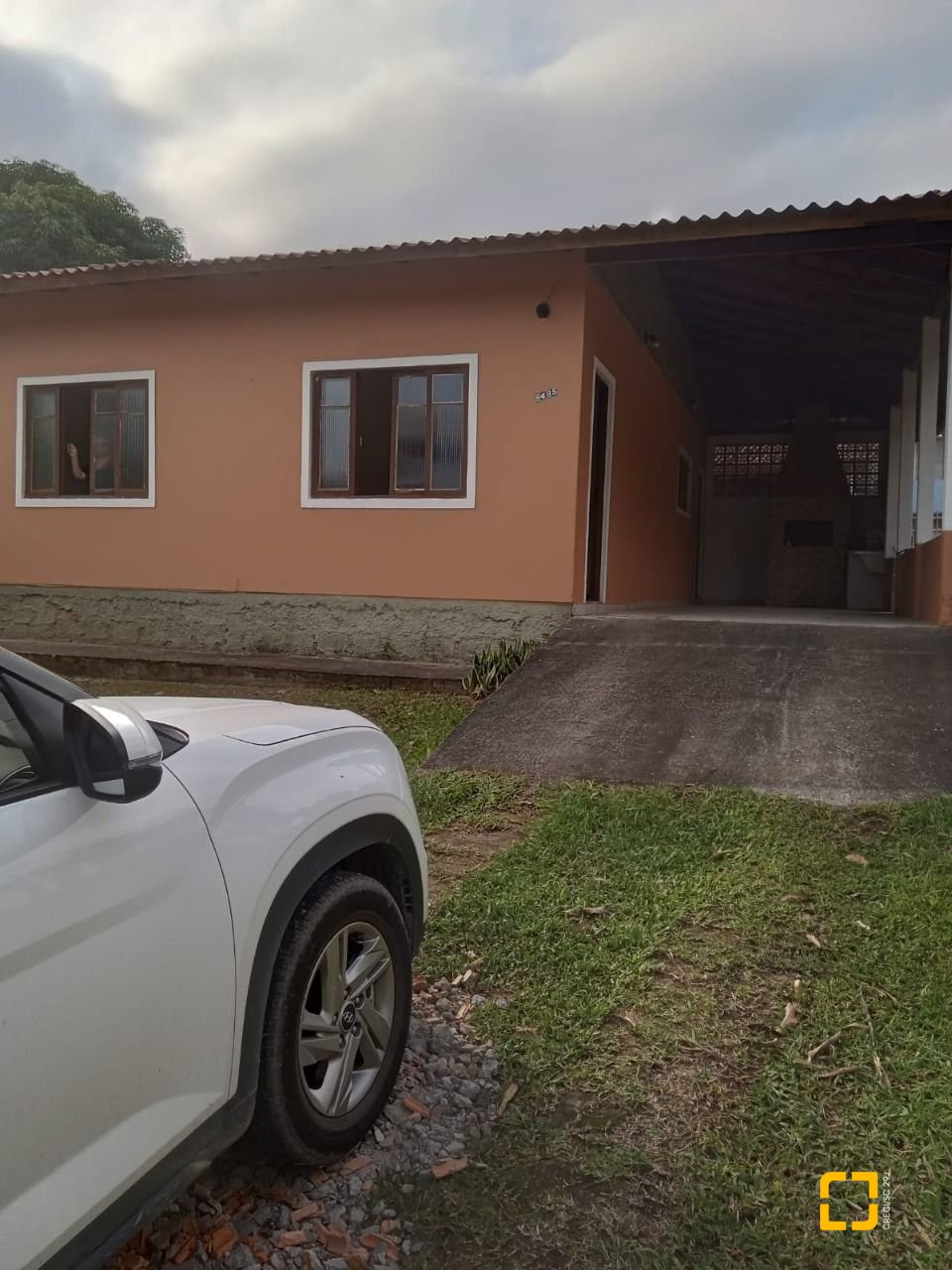 Casa com 100m², 3 quartos, 5 garagens, no bairro Ratones em Florianópolis