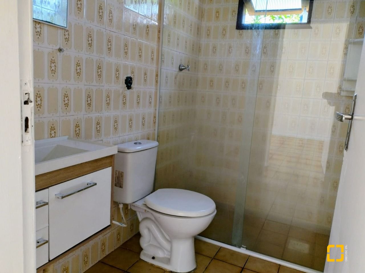 Casa com 100m², 3 quartos, 5 garagens, no bairro Ratones em Florianópolis