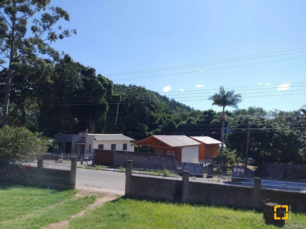 Casa com 100m², 3 quartos, 5 garagens, no bairro Ratones em Florianópolis