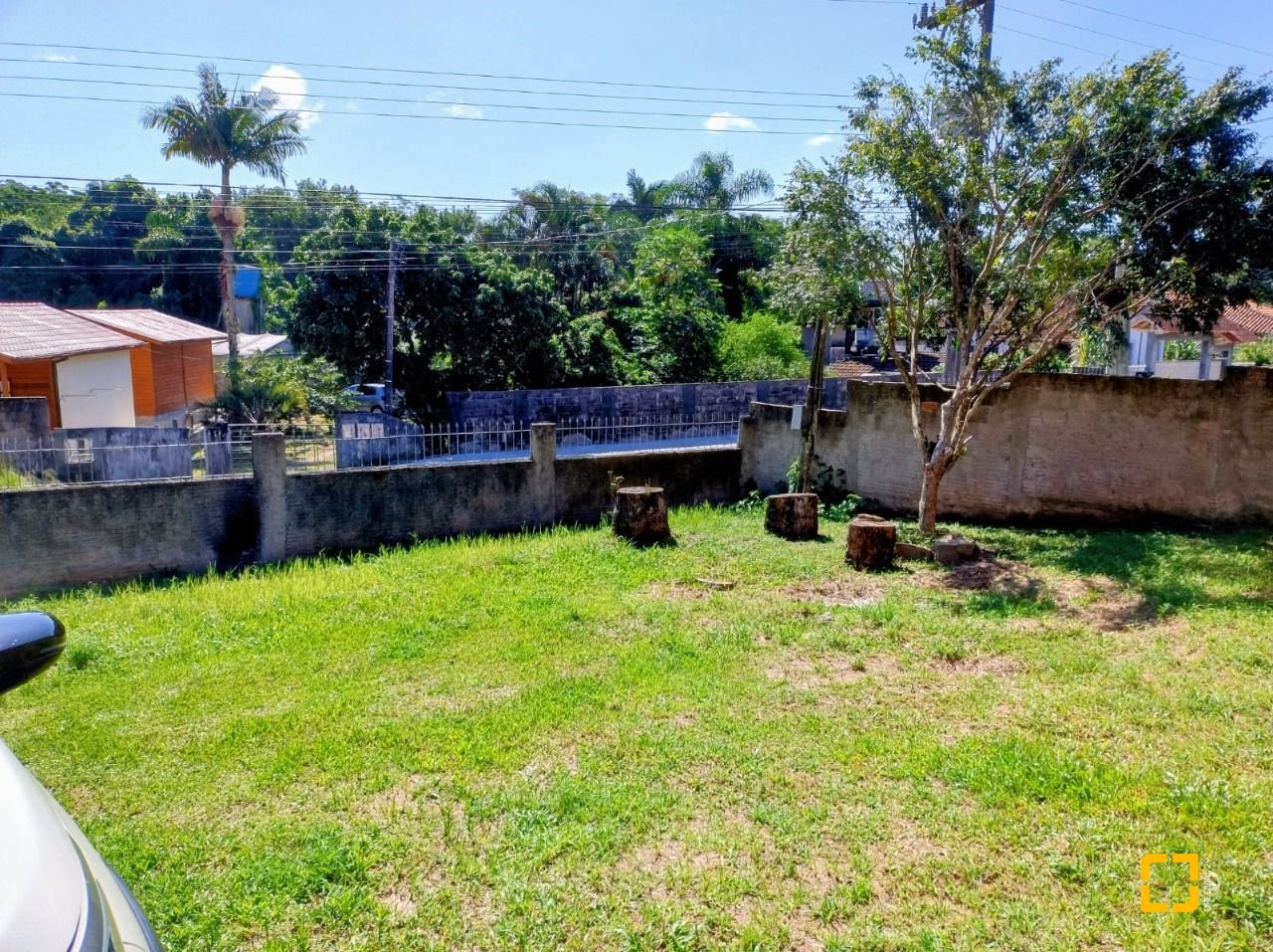 Casa com 100m², 3 quartos, 5 garagens, no bairro Ratones em Florianópolis