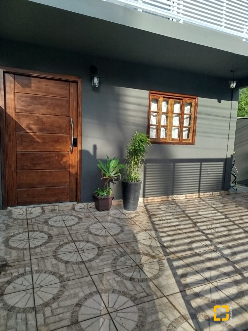 Casa com 114m², 4 quartos (sendo 1 suíte), 1 garagem, no bairro Campeche em Florianópolis