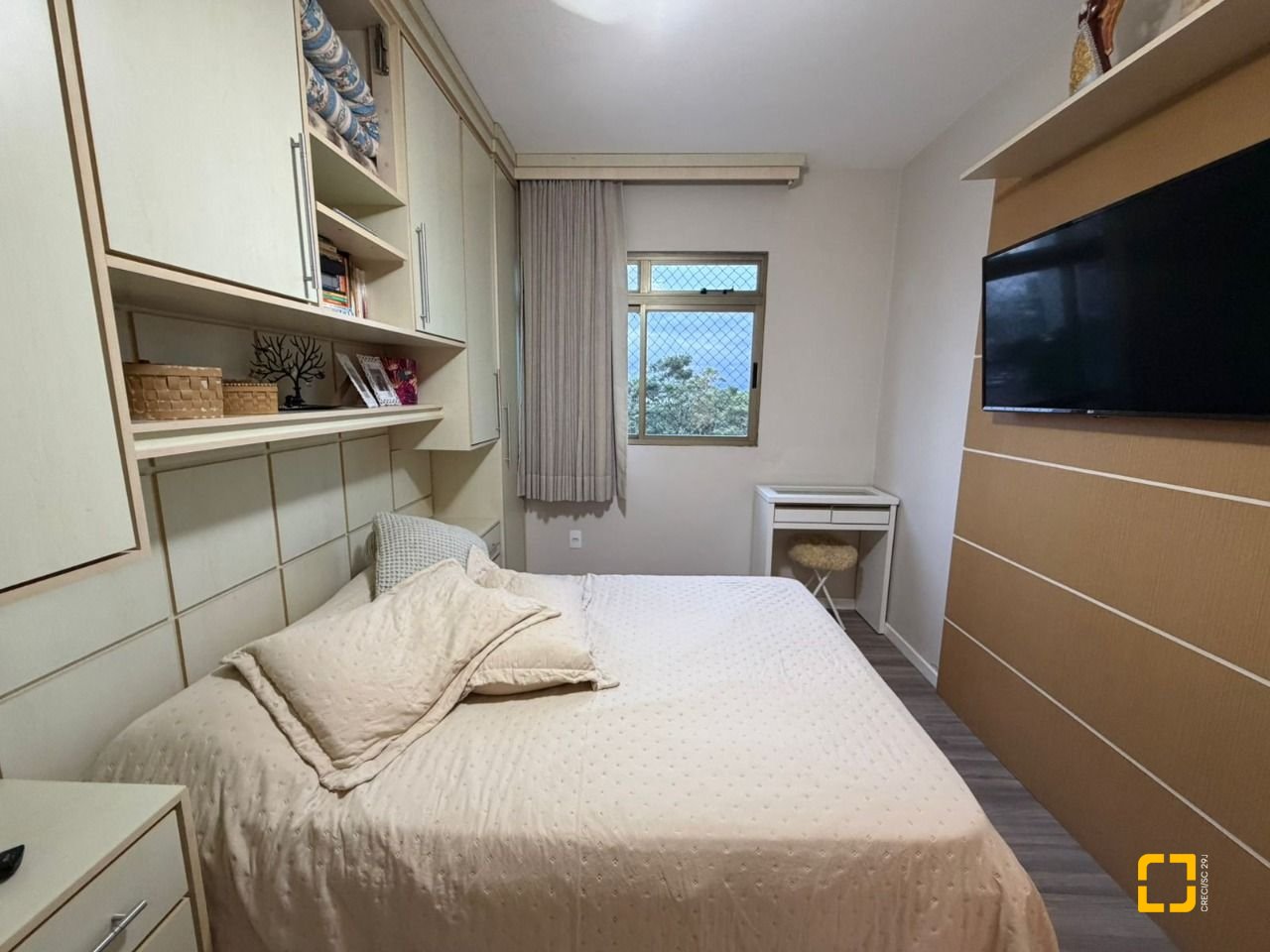 Apartamento com 83m², 4 quartos (sendo 1 suíte), 1 garagem, no bairro Estreito em Florianópolis