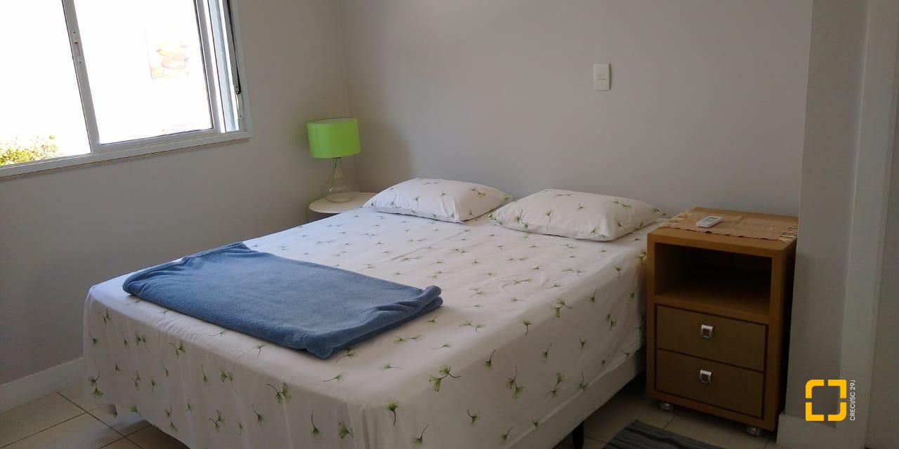Casa com 170m², 4 quartos (sendo 1 suíte), 2 garagens, no bairro Itacorubi em Florianópolis